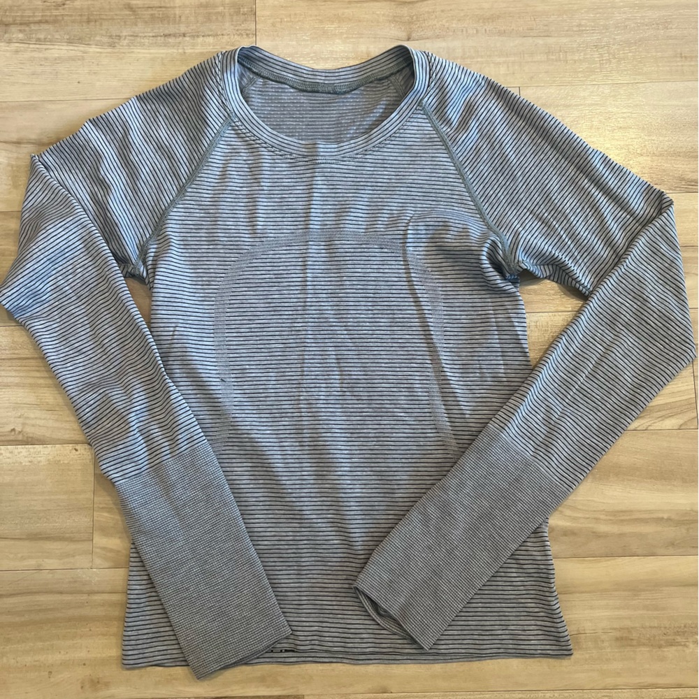 LULULEMON LONG SLEEVE